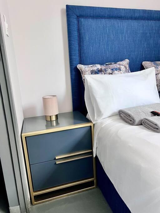 Cosy Next To Maboneng Apartment *