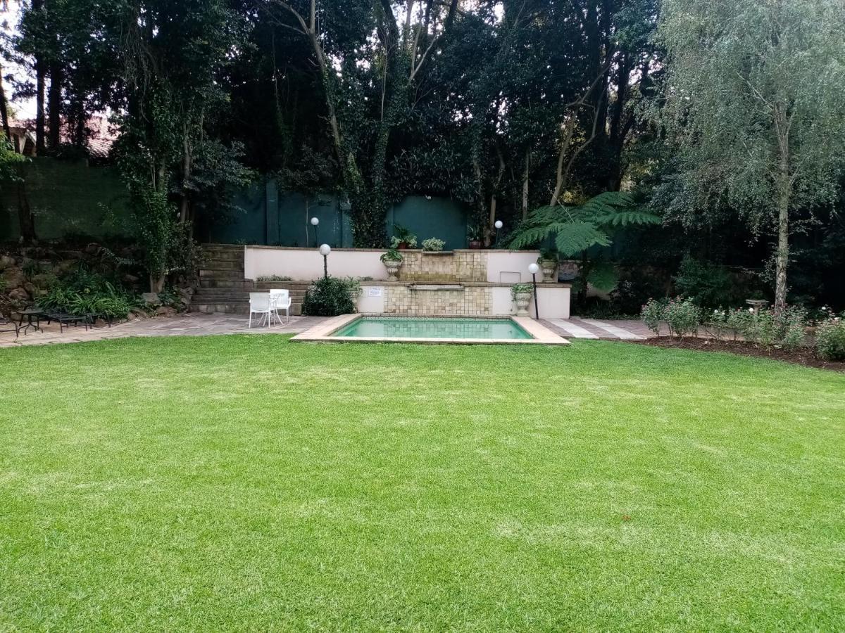 No 66 Sandton * Johannesburg