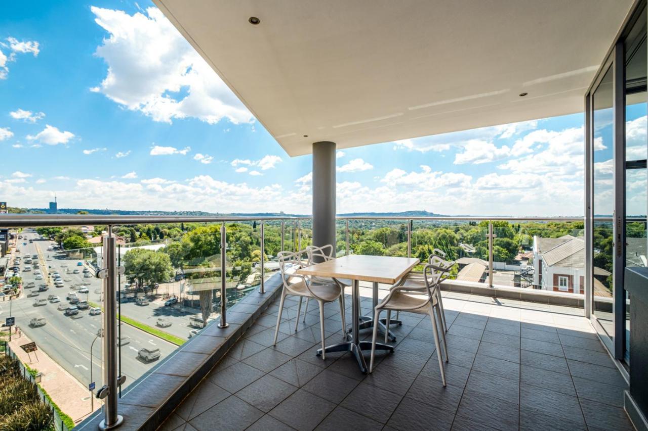 Apartment Apex Serviced