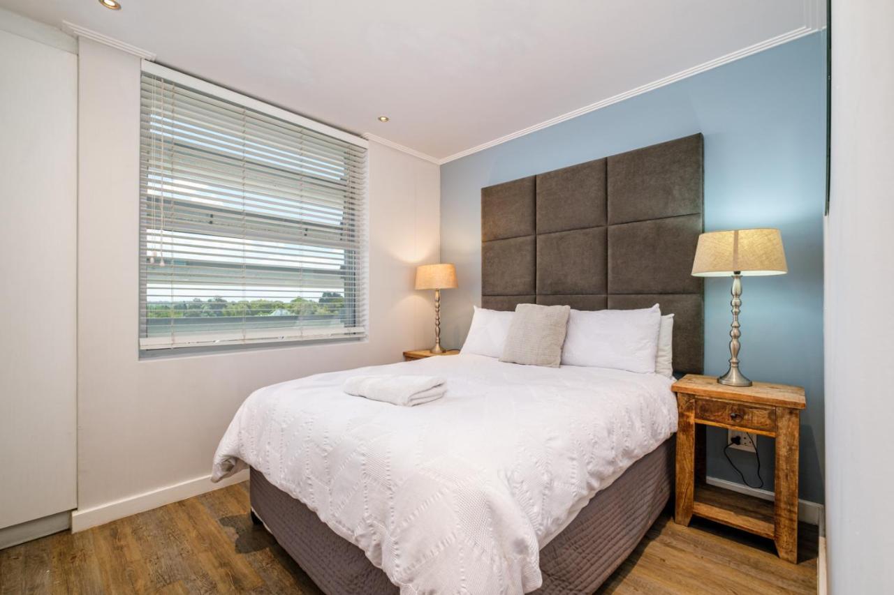 Apex Serviced Apartment *
