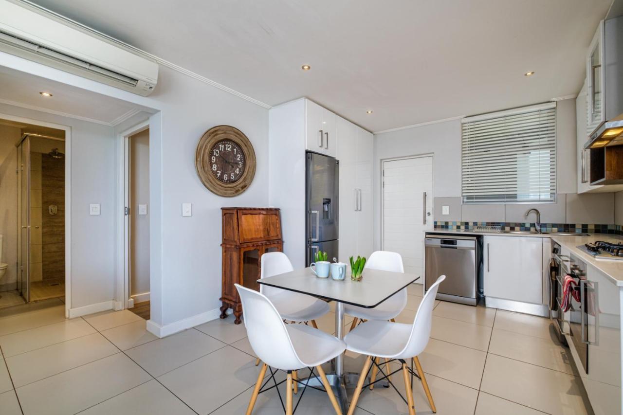Apartment Apex Serviced *