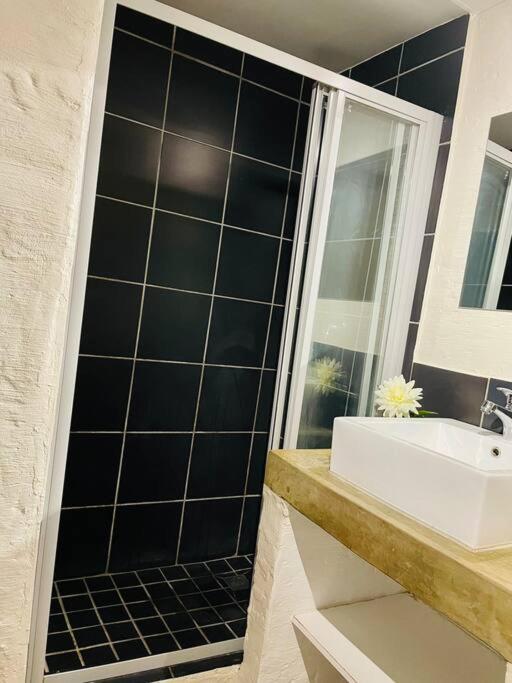 Maboneng Haven Căn hộ Johannesburg