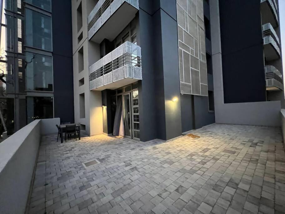 Apartment Stunning 2 Bedroom In Rosebank Central *
