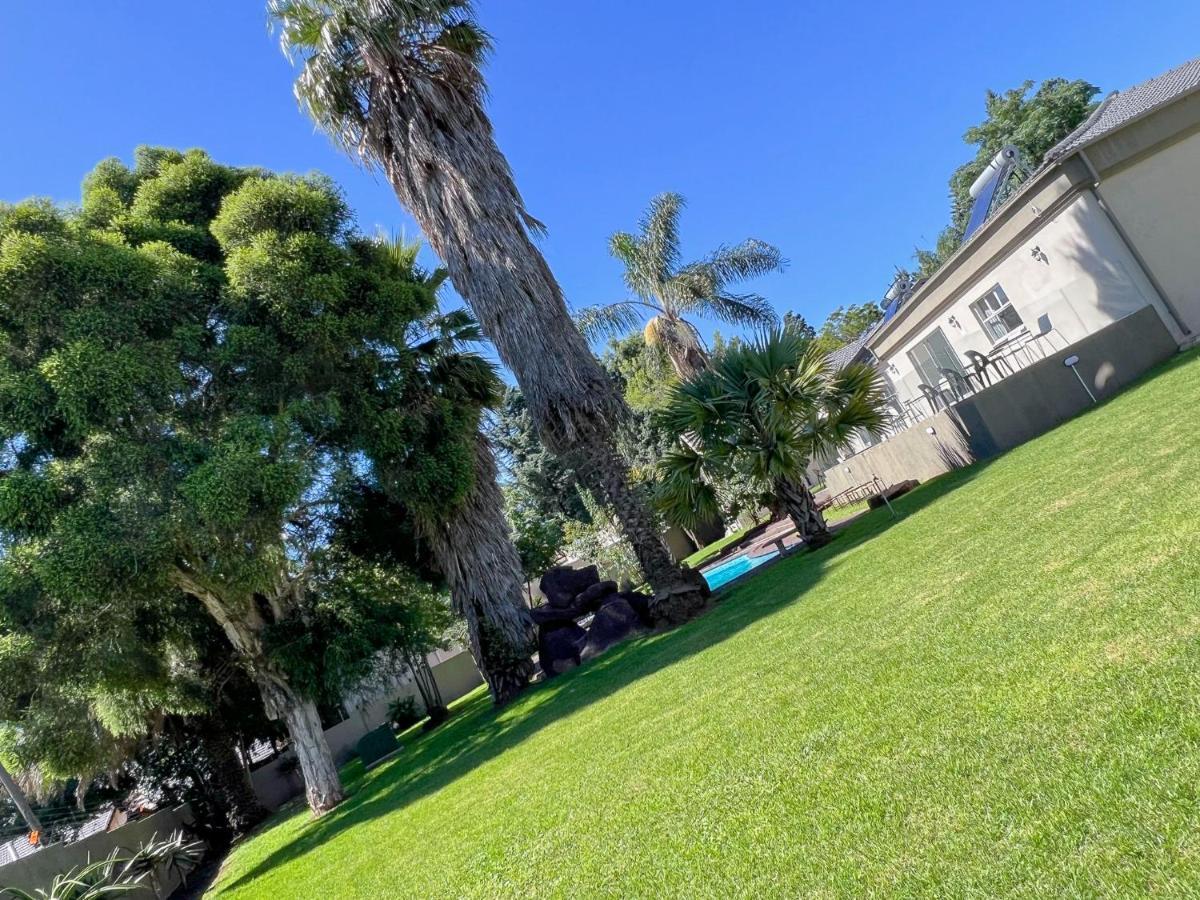 Ease Guest house *