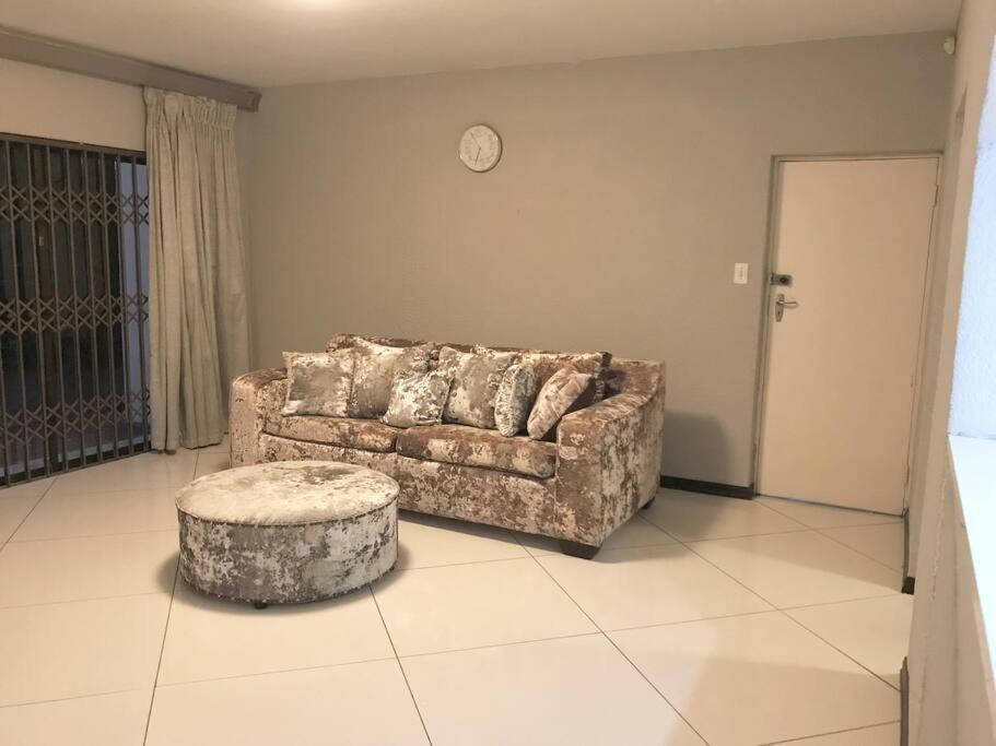 Garden Of Eden Mansion - Entertainment Haven Biệt thự Johannesburg