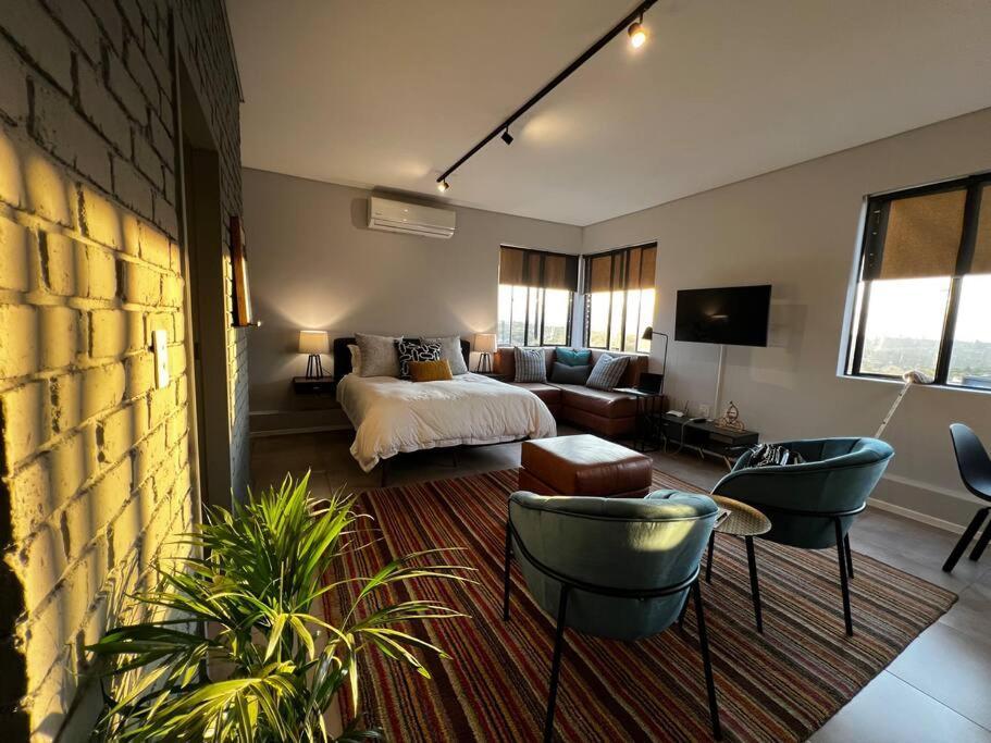 4023-stunning Views In Sandton Johannesburg