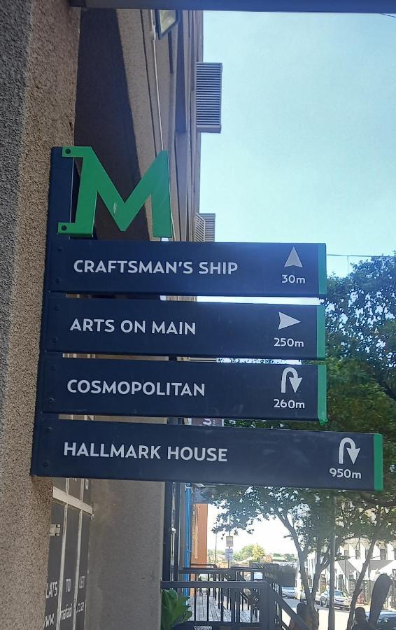 Chic Urban Maboneng Getaway, Free Wi-fi Apartment Johannesburg