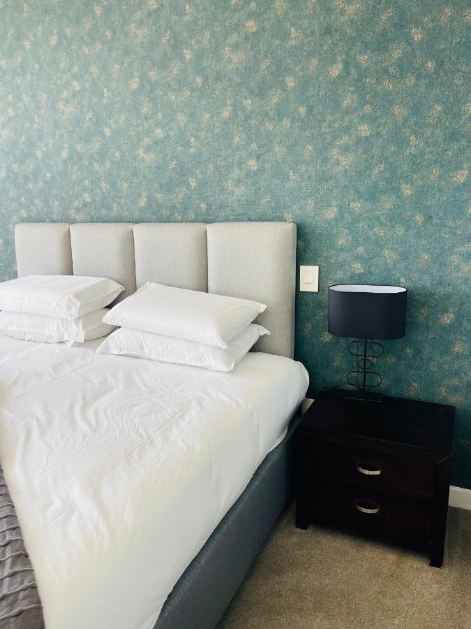 Sandton Skye Premium 515
