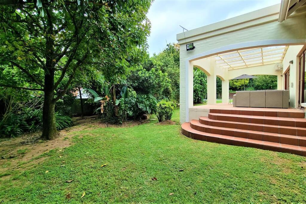 Lush Lux Bryanston *
