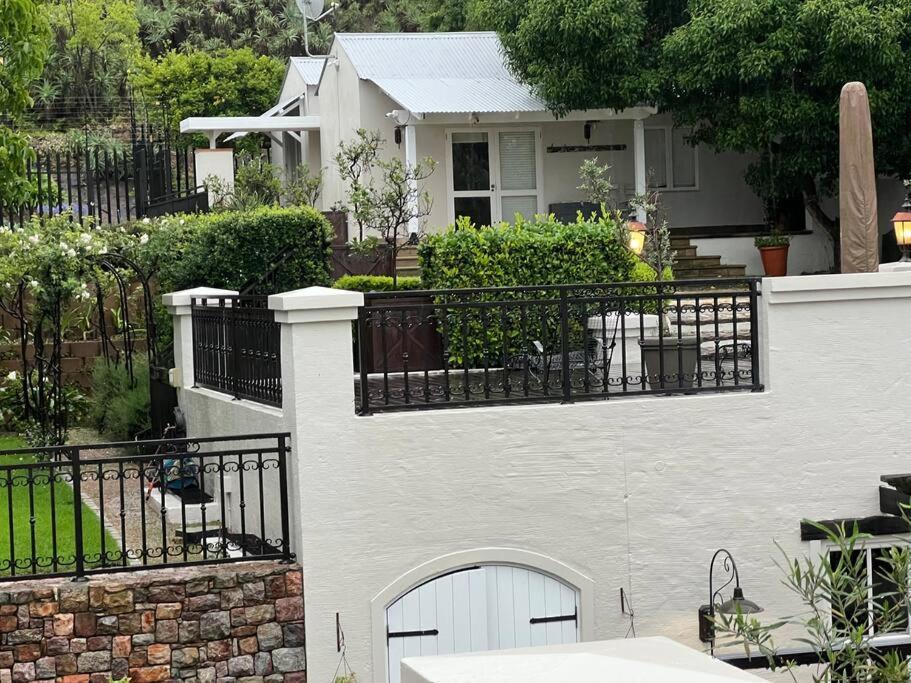 The French Quarter Guest house *
