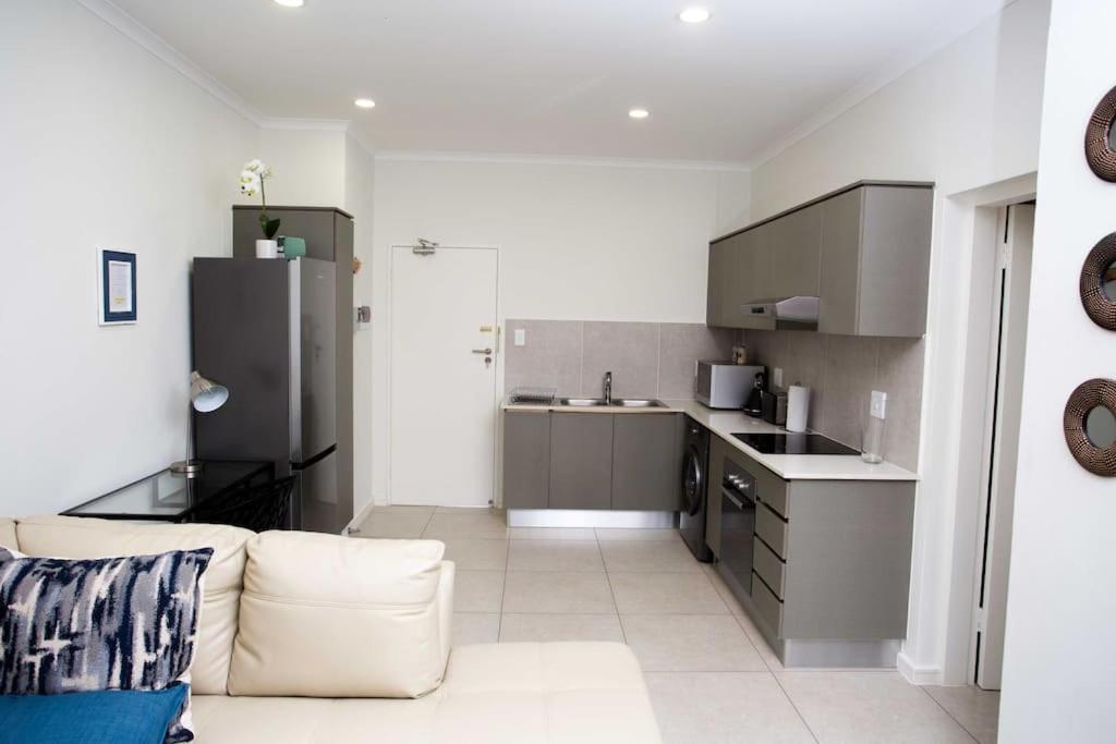 Apartamento Secured And Fully Equipped Apartment- E Joanesburgo