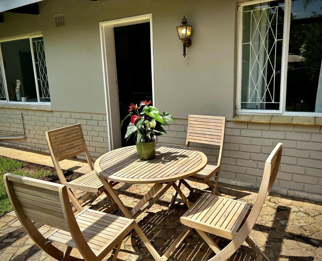 Apartment Beautiful In Bryanston Johannesburg