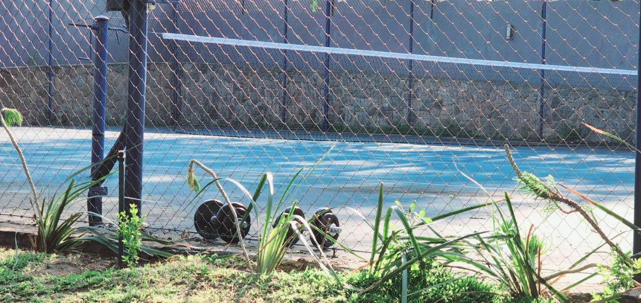 Sandton Guesthouse, Husky Rescue, No Parties Allowed