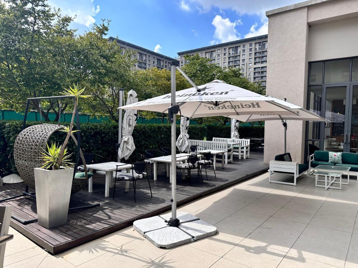 Apartment Sandton Skye Premium 515 Johannesburg