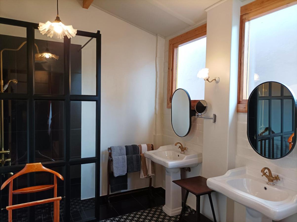 Fishbird Art Deco Guest house *