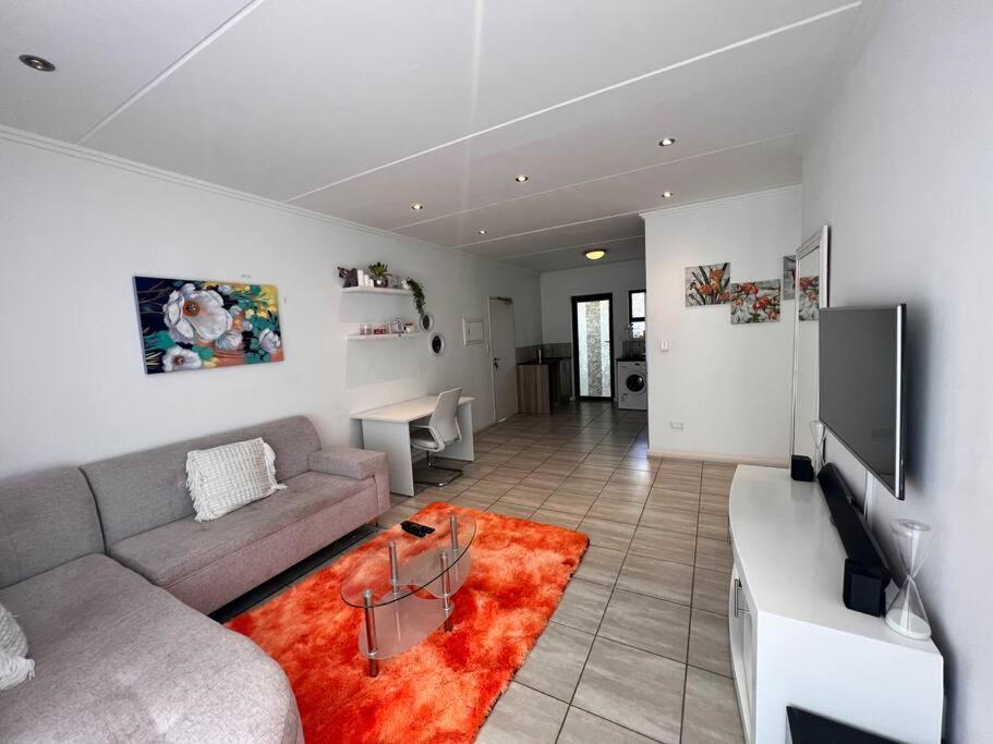 Apartment Eternity *