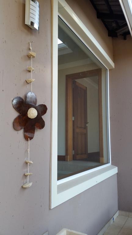 6 On Acacia Bed & Breakfast Johannesburg
