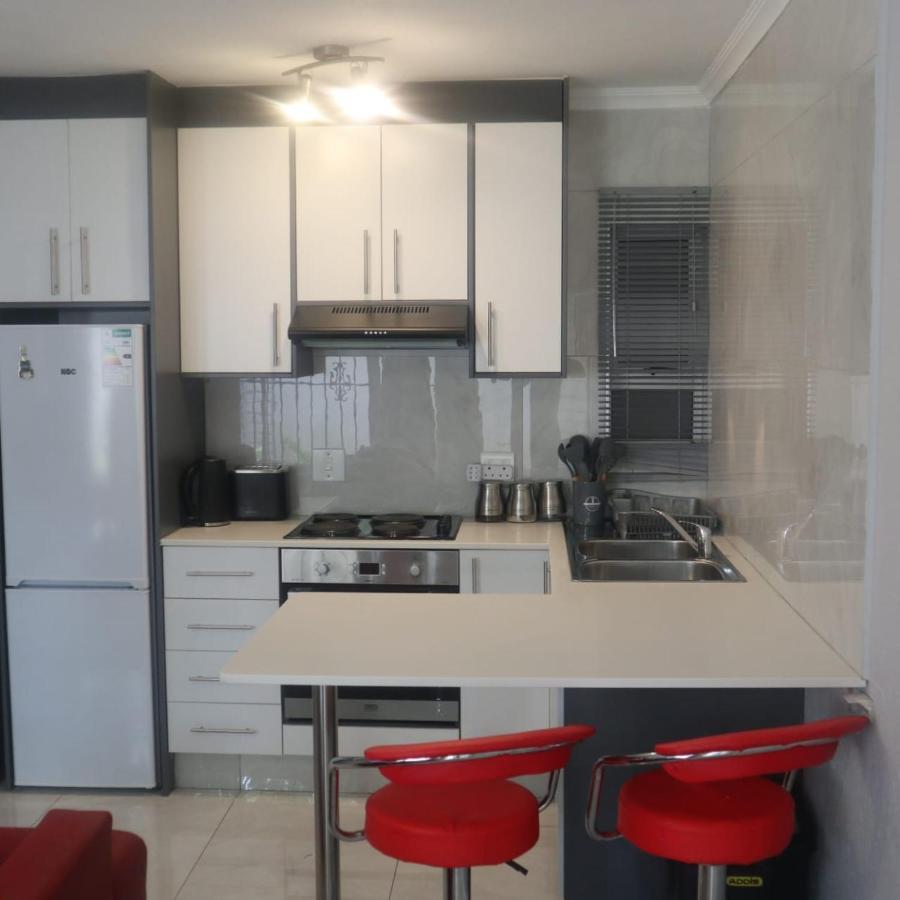 Kyriah Self Catering Apartment *