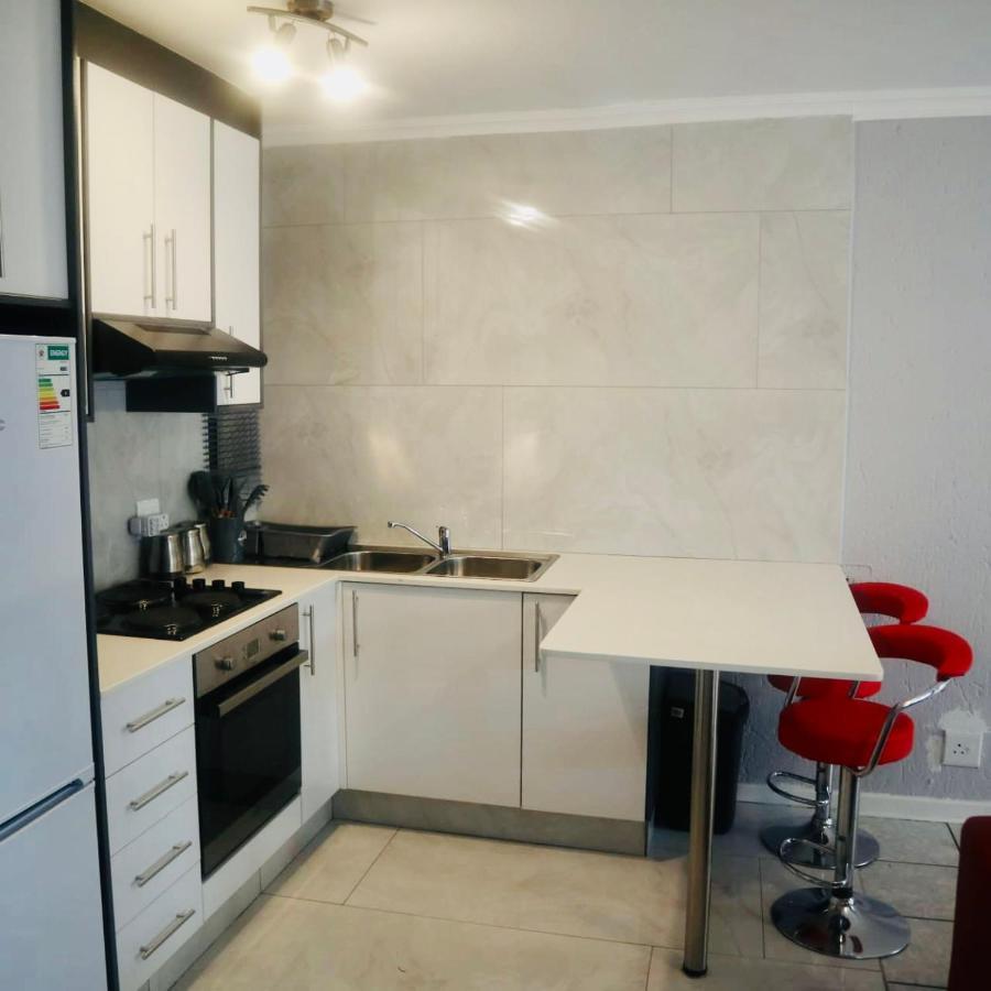 Apartment Kyriah Self Catering Johannesburg