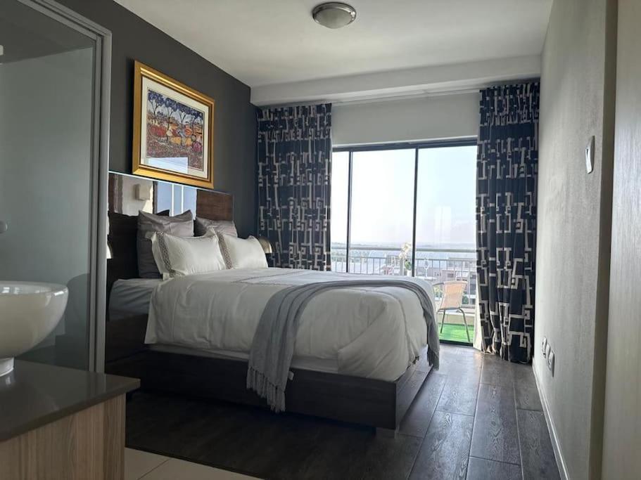 D&dluxury Rivonia With Inverter