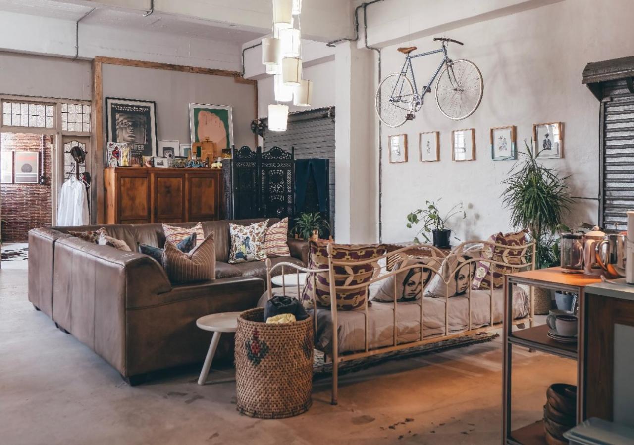 Jozie Industrial Loft *