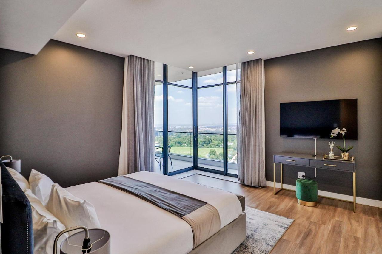 Reserved Illovo Apartment *