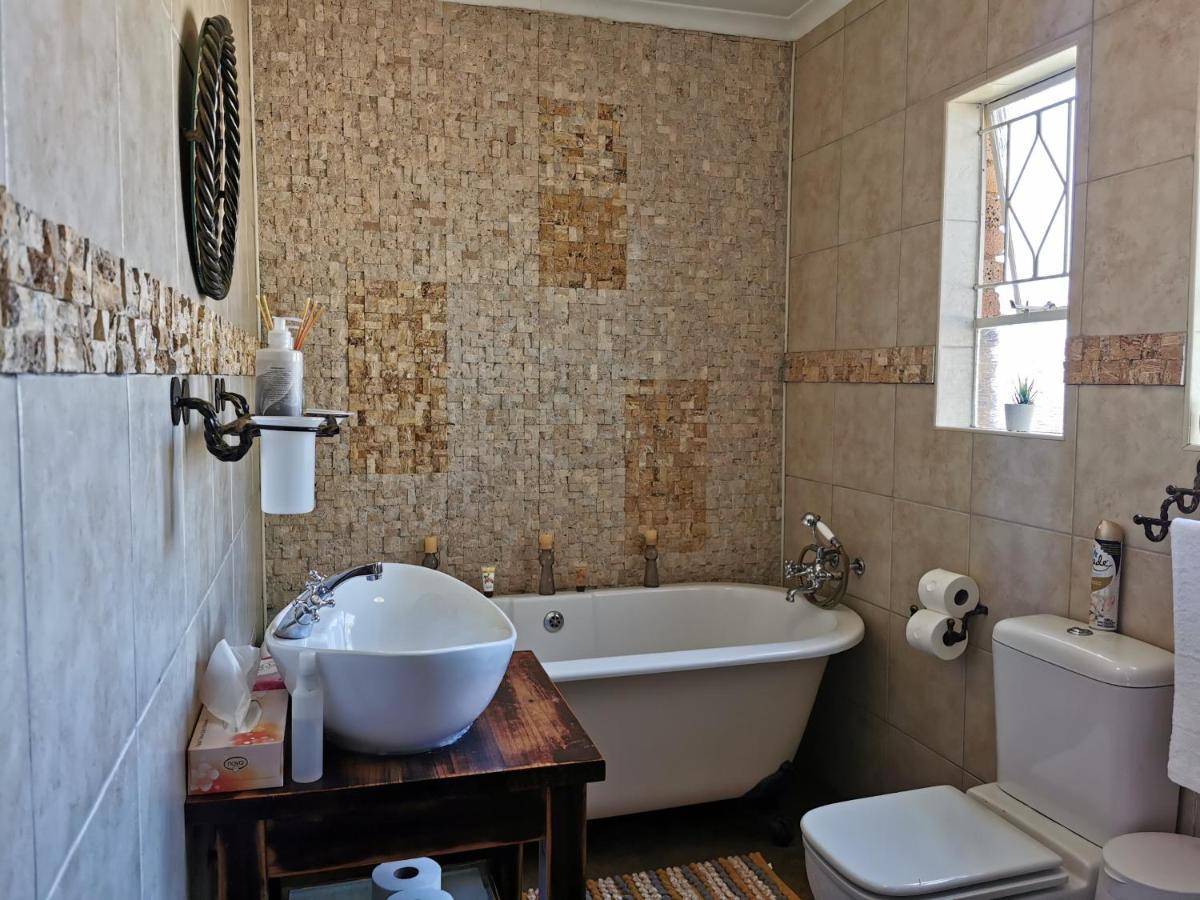 Homestay Exclusive Private In Joburg No Loadshedding *