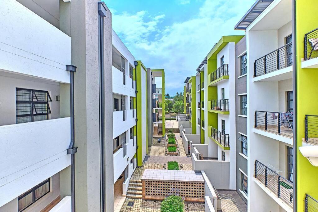 2 Bedroom Furnished Luxury With Inverter