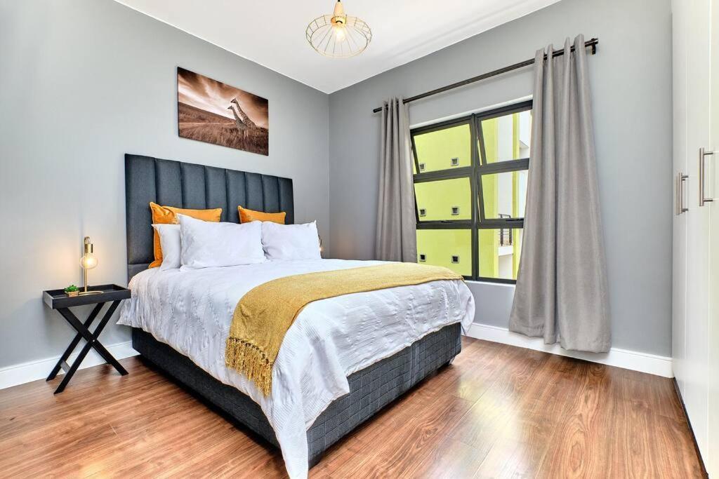 2 Bedroom Furnished Luxury With Inverter Johannesburg