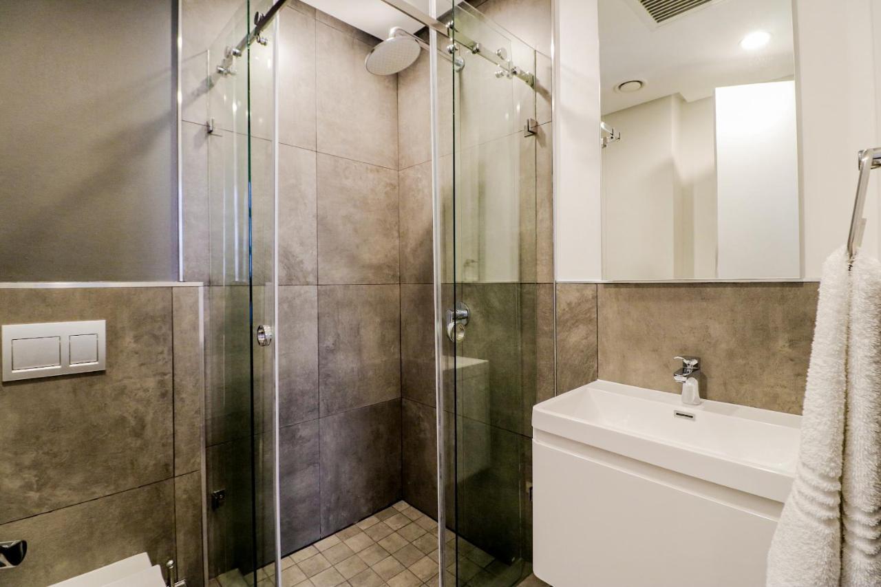 Apartment Reserved Illovo Johannesburg
