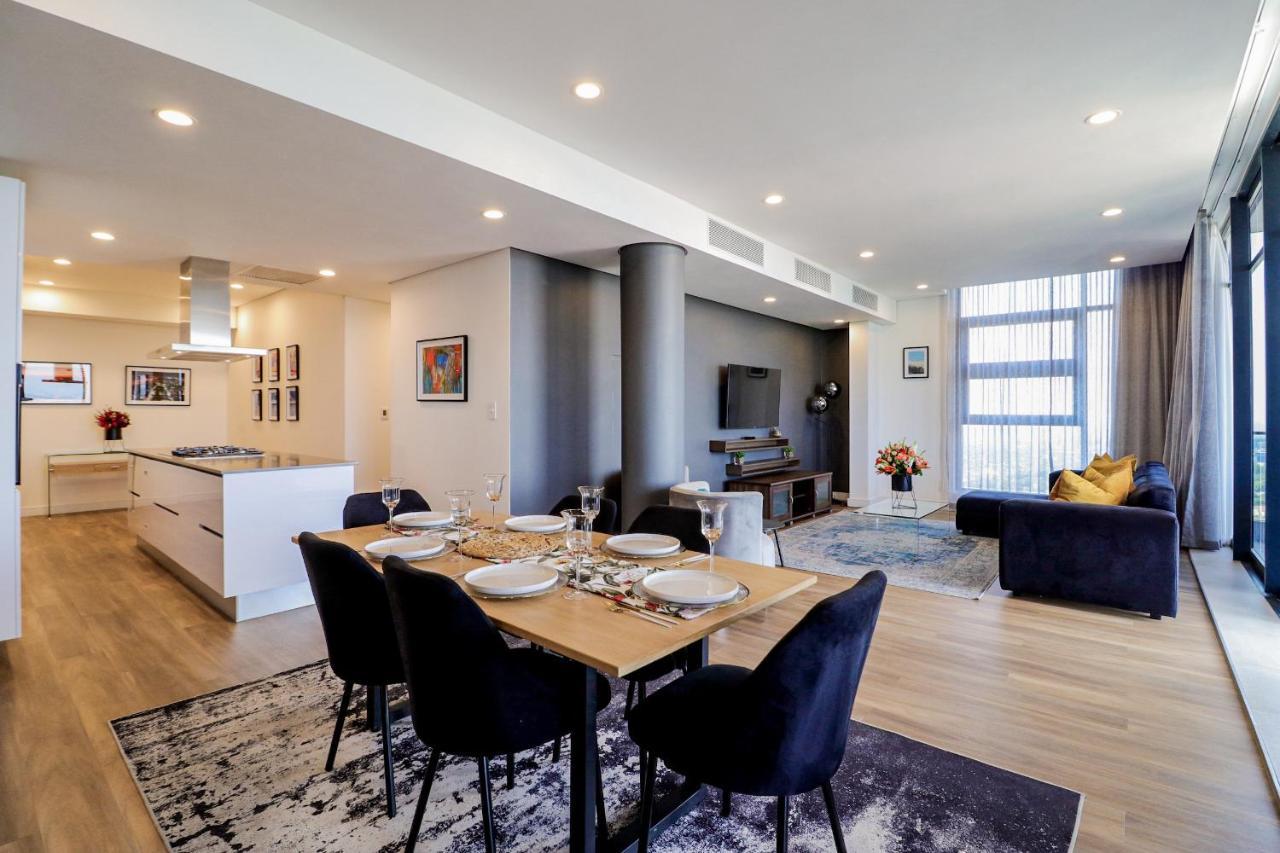 Apartment Reserved Illovo