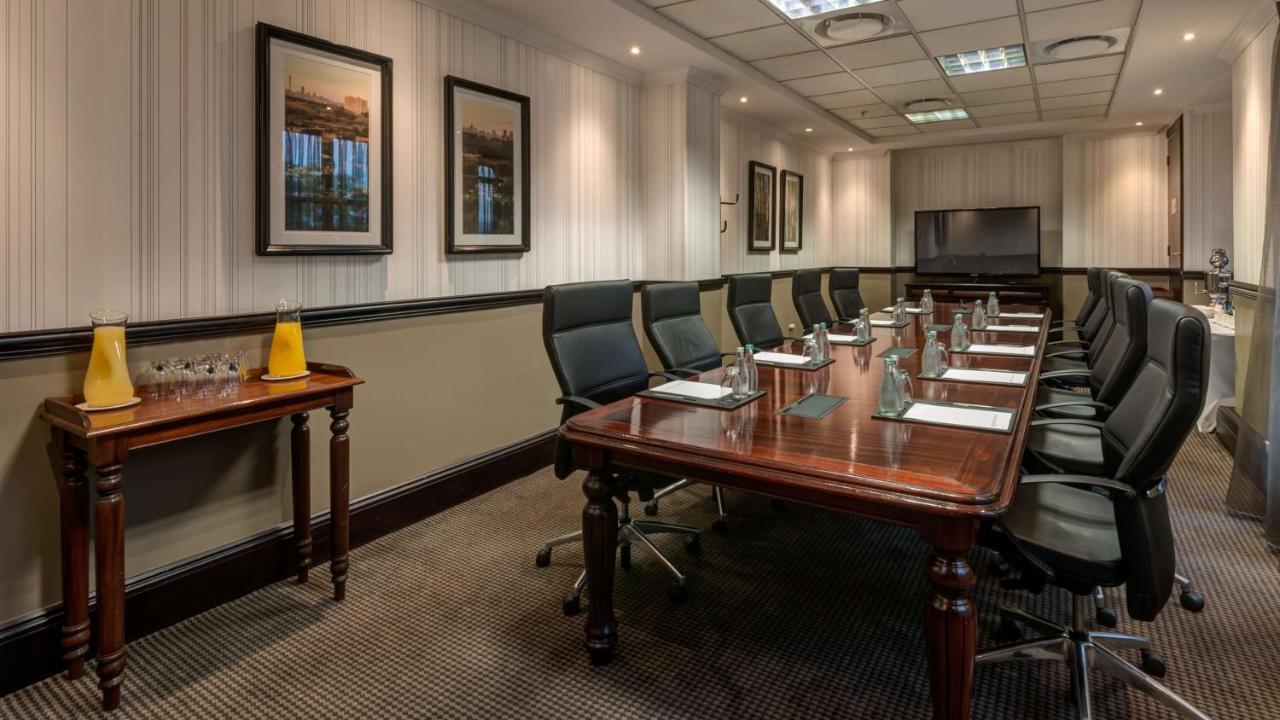 Hotel 54 On Bath, Rosebank