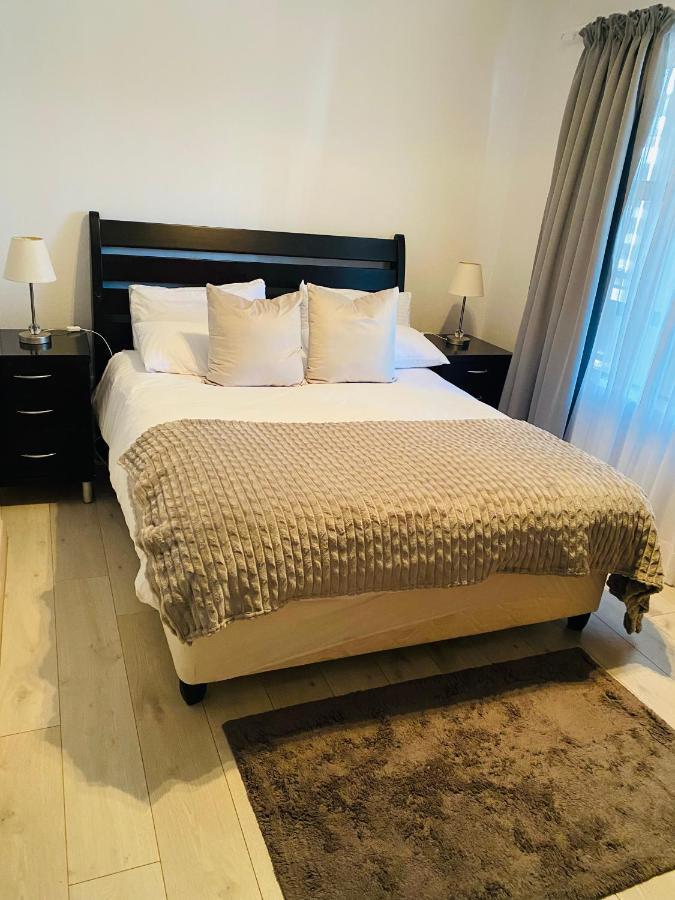Sandton Views Apartamento