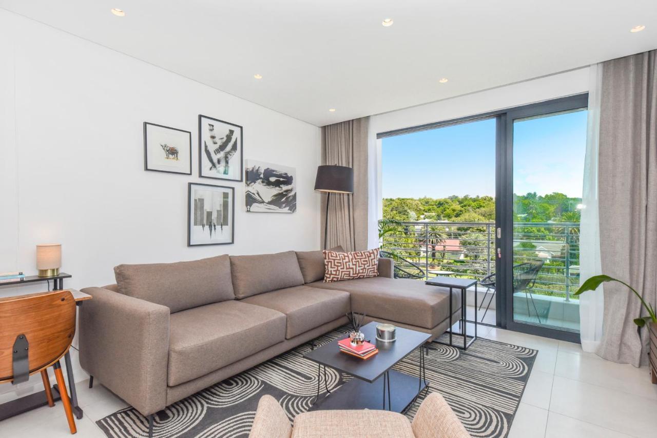 Sandton Gate Luxury Apartment *