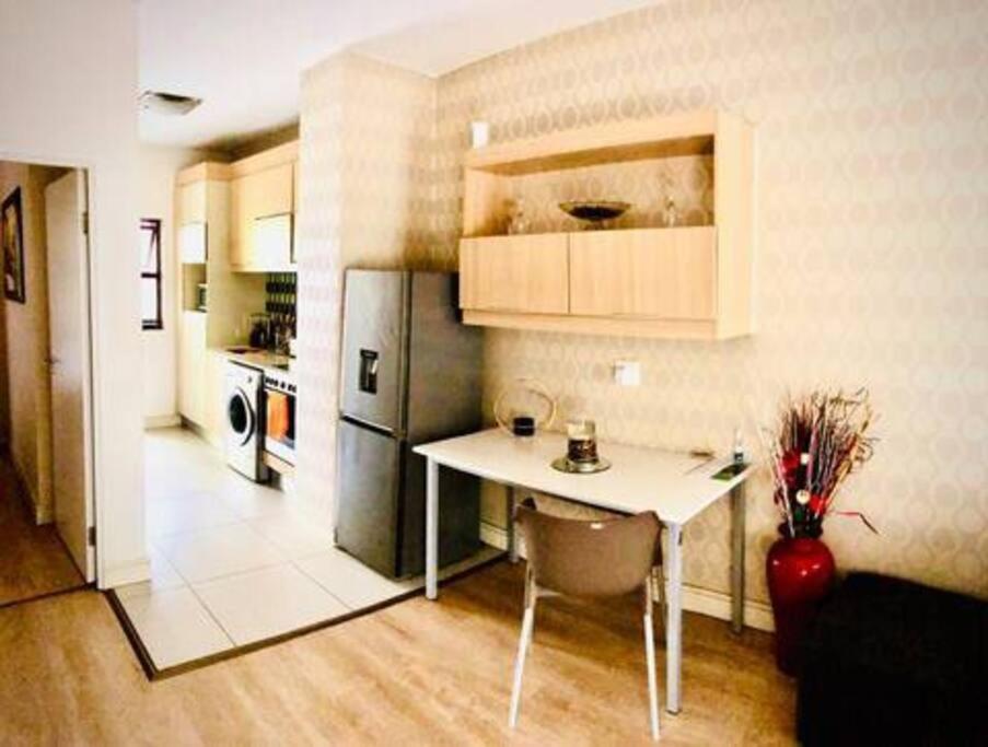 Lovely Exquisite 1 Bedroom Unit In Rivonia Sandton Johannesburg