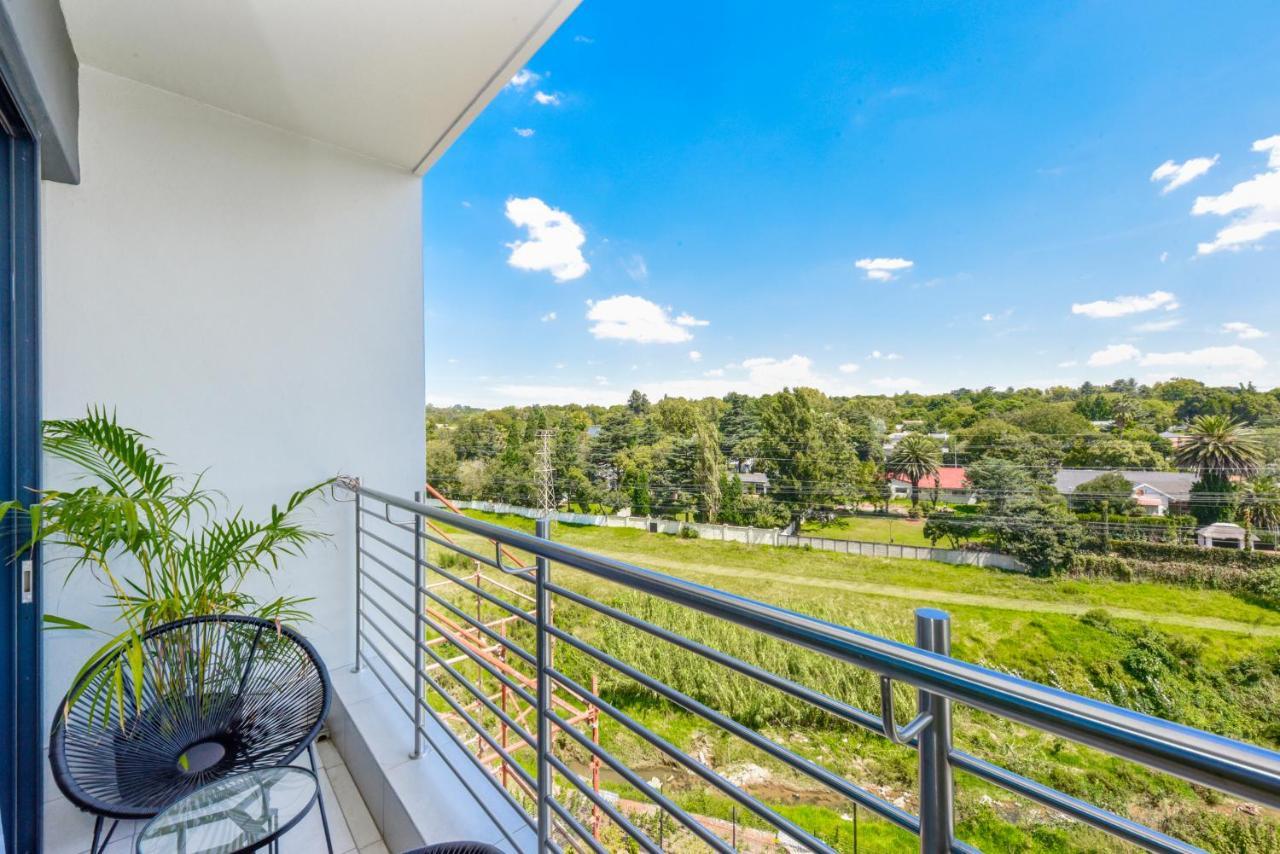 Sandton Gate Luxury Apartment Johannesburg