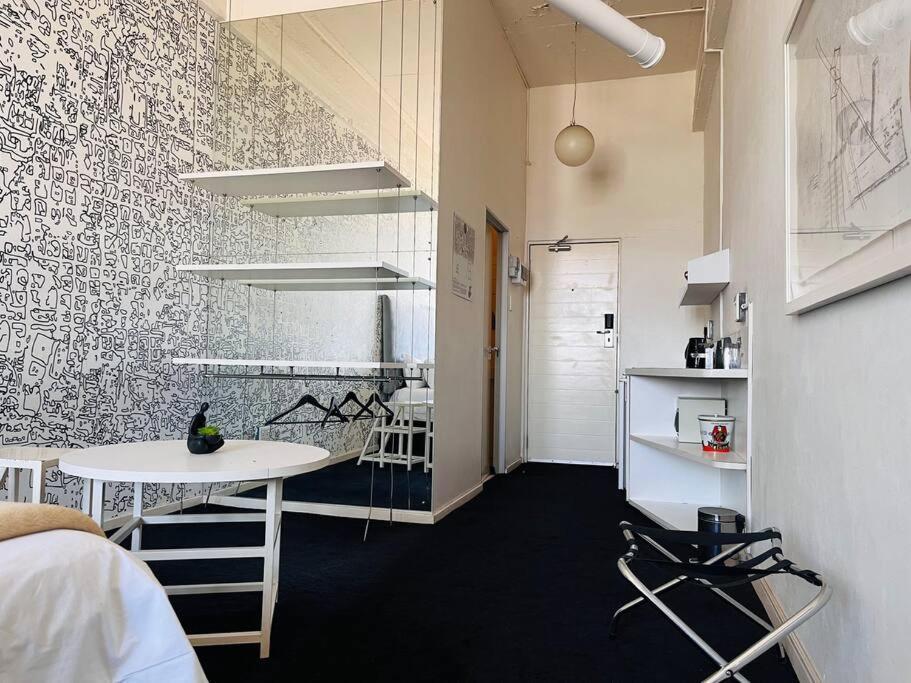 Apartment Maboneng Vision On Main Artistic