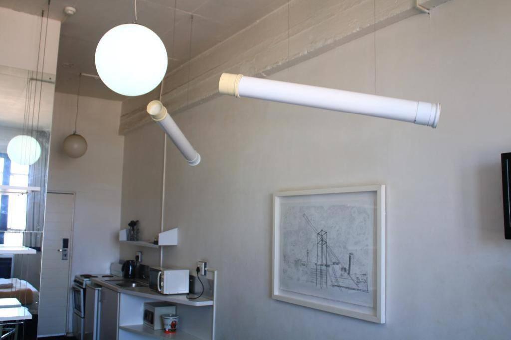 Maboneng Vision On Main Artistic Apartment