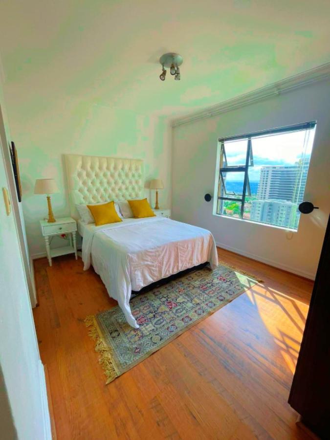 Apartment The Westpoint Away On 12th Floor