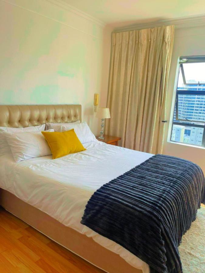 The Westpoint Away On 12th Floor Apartment