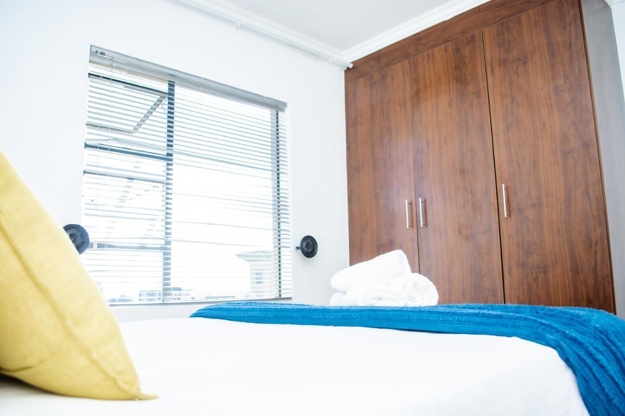 The Westpoint Away On 12th Floor Apartment *