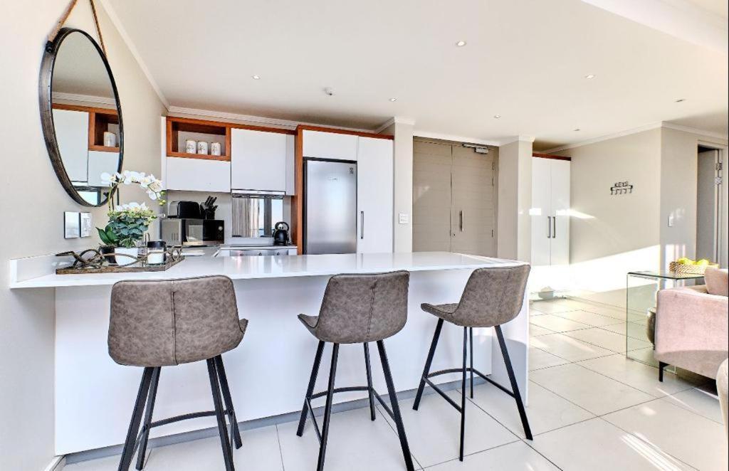 Executive And Spacious In Masingita Towers Sandton * Johannesburg