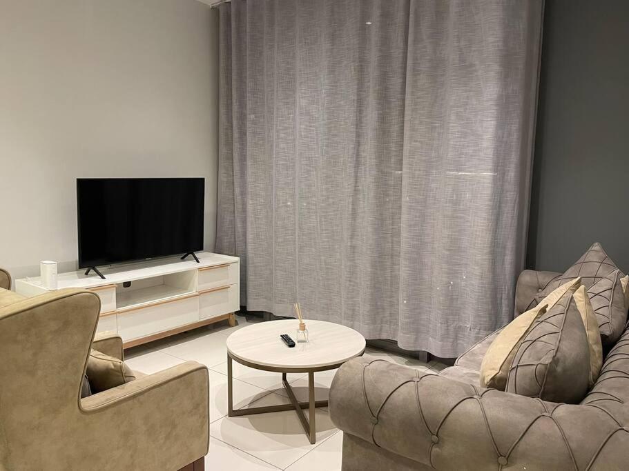 Lovely And Cosy 2 Bedrooms Space In Rosebank * Joanesburgo