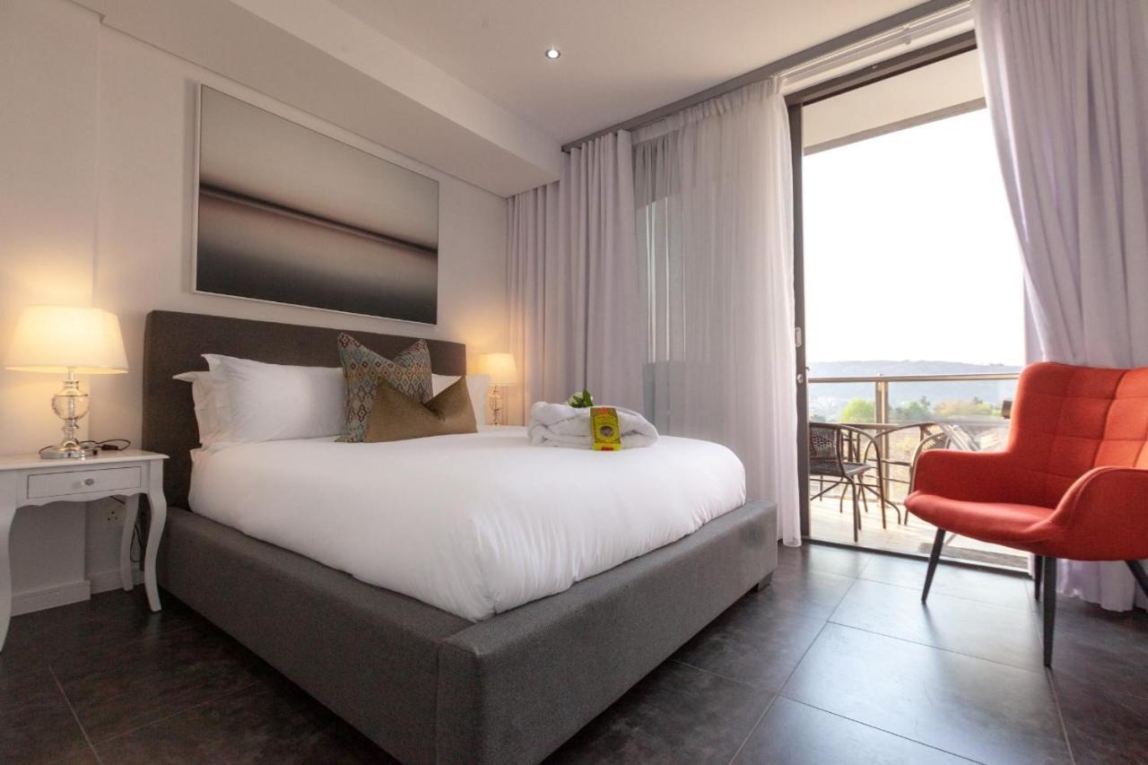 Delight Luxurious 37 Angus Road Bedfordview *