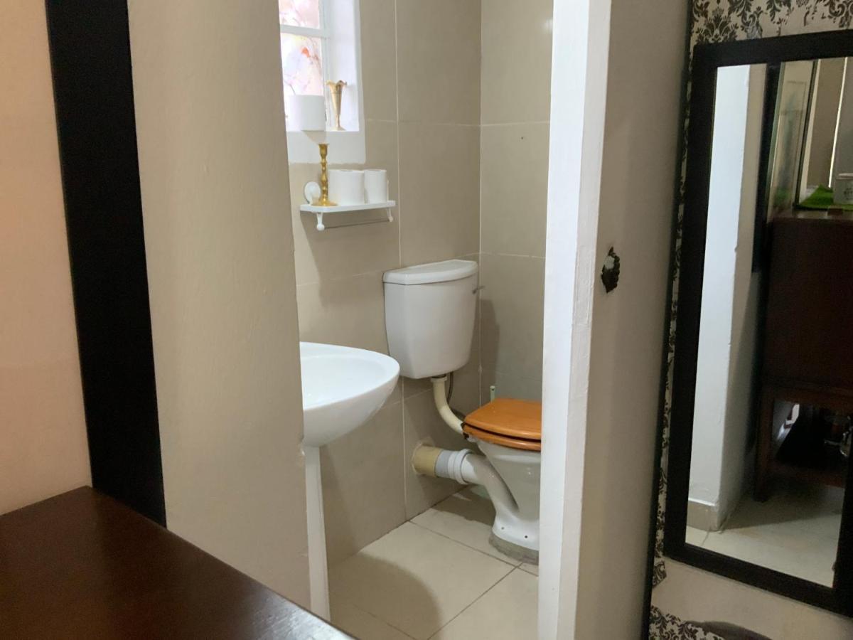 Coz Bachelor Pad In Randburg * Johannesburg