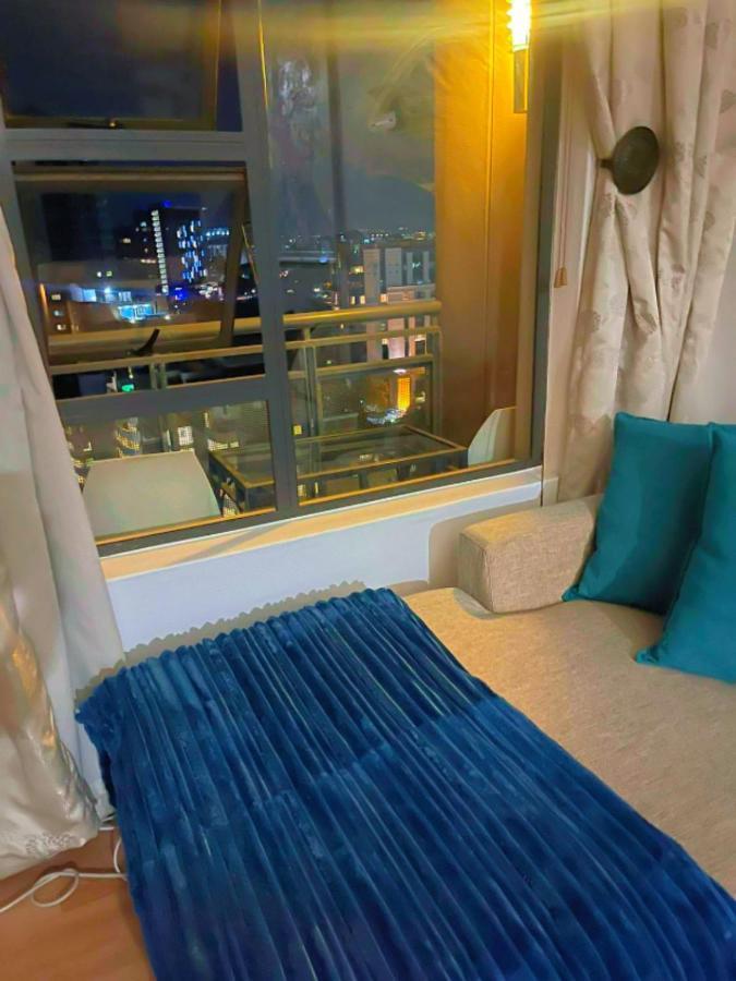 The Westpoint Away On 12th Floor *