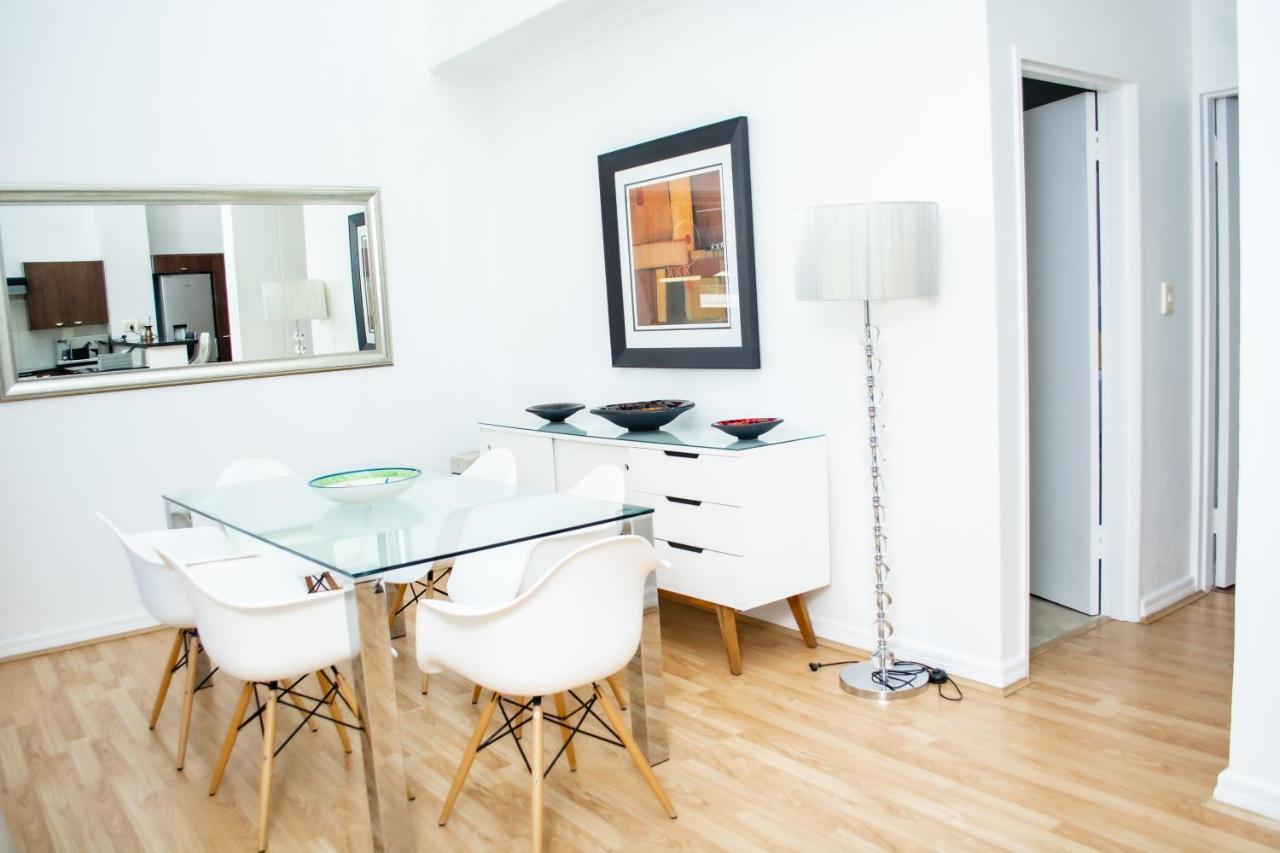 The Westpoint Away On 12th Floor Apartamento *