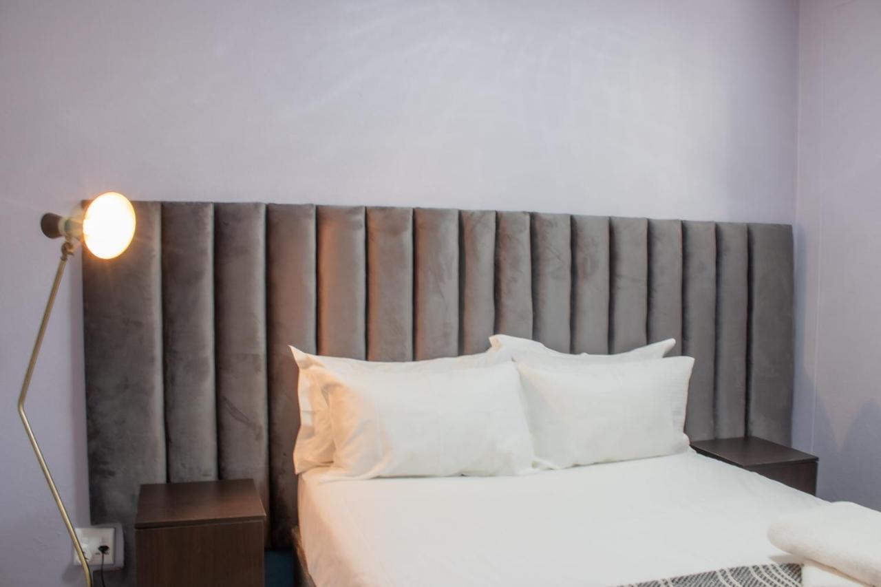 Apartment Kuboid Homes - Executive 2bed 2bath With Backup Inverter In Sandton *