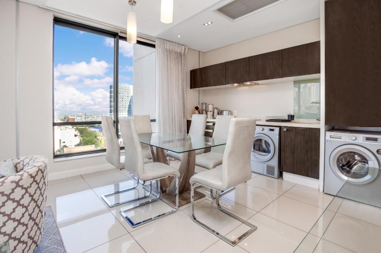 Apartamento Urban Oasis At Sandton Skye