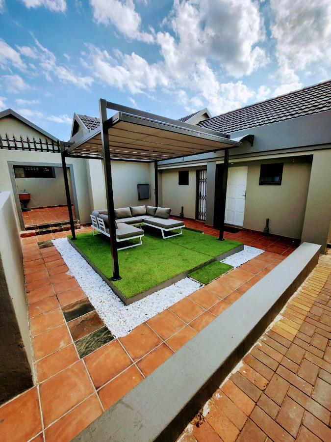 136 On 4th * Johannesburg